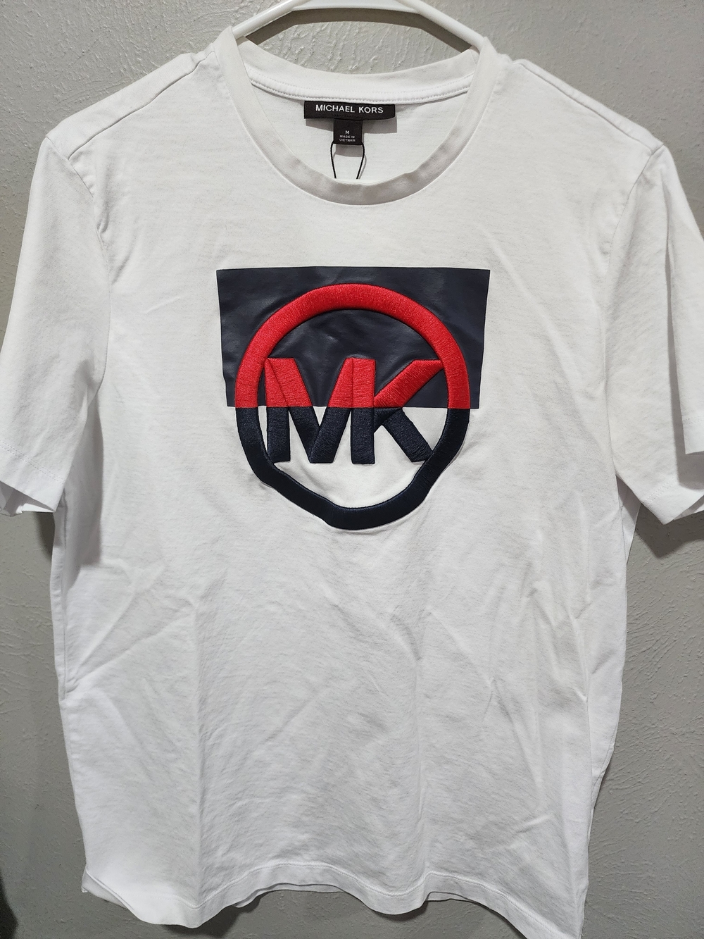 Michael Kors Men’s White Graphic Logo T-Shirt – Size Medium